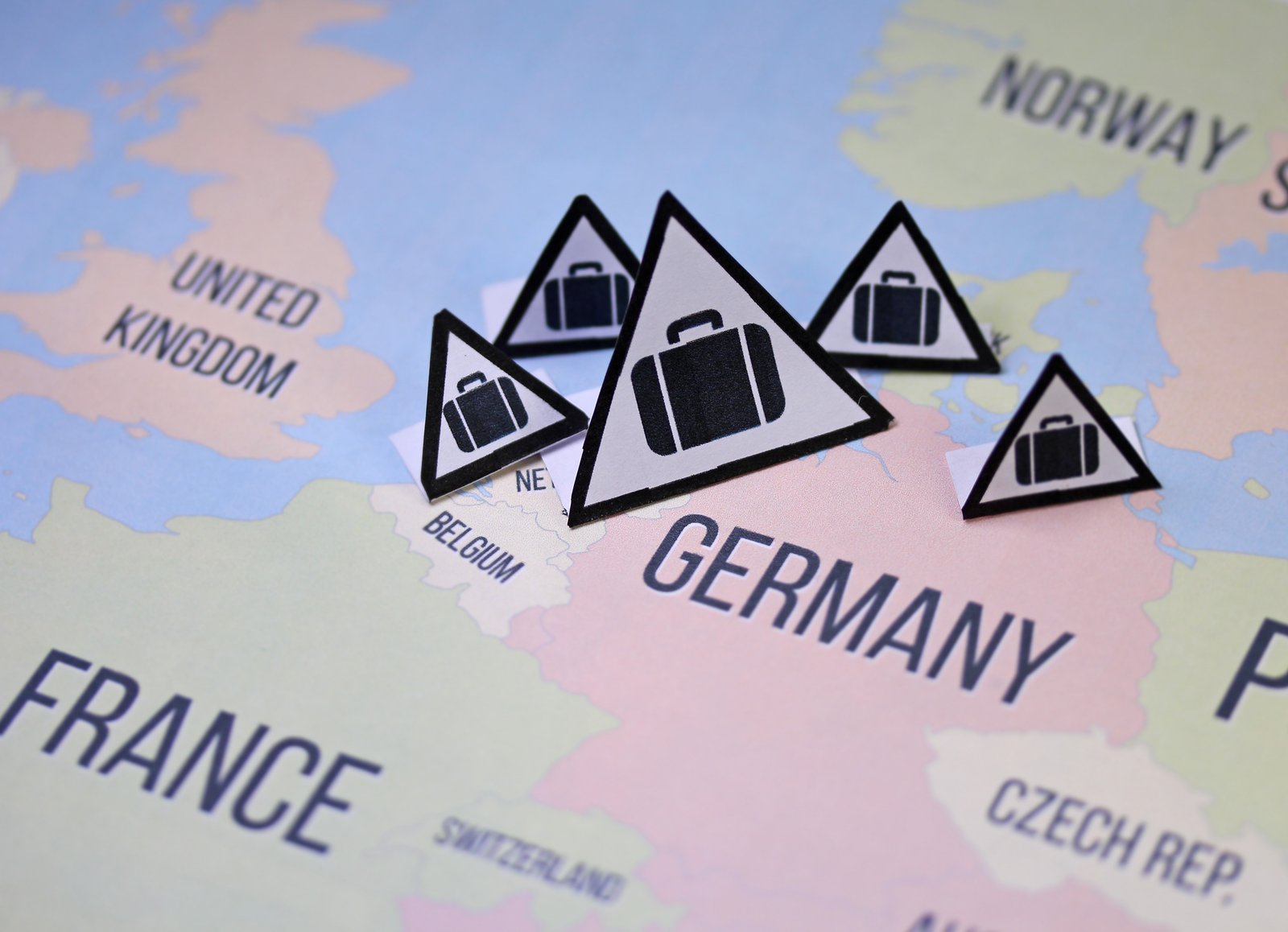 germany-map-close-up-with-suitcase-signs-2026-03-26-03-57-58-utc